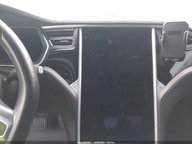 2015 TESLA MODEL S 5YJSA1E20FF117996 Photo 6