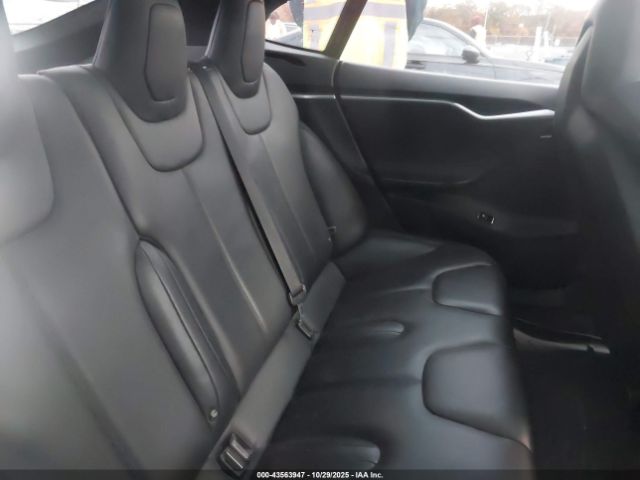 2015 TESLA MODEL S 5YJSA1E20FF117996 Photo 7