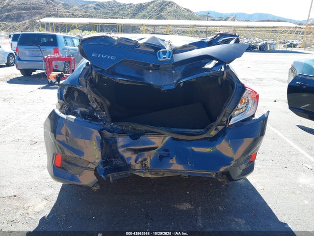 Honda Civic Lx 2018 2HGFC2F57JH539343 Image 16