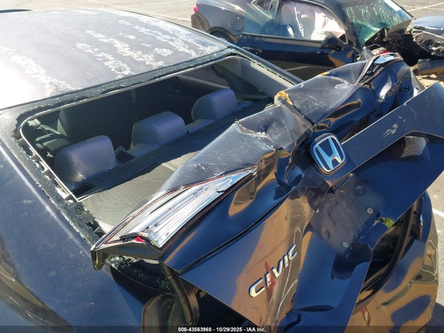 Honda Civic Lx 2018 2HGFC2F57JH539343 Image 17