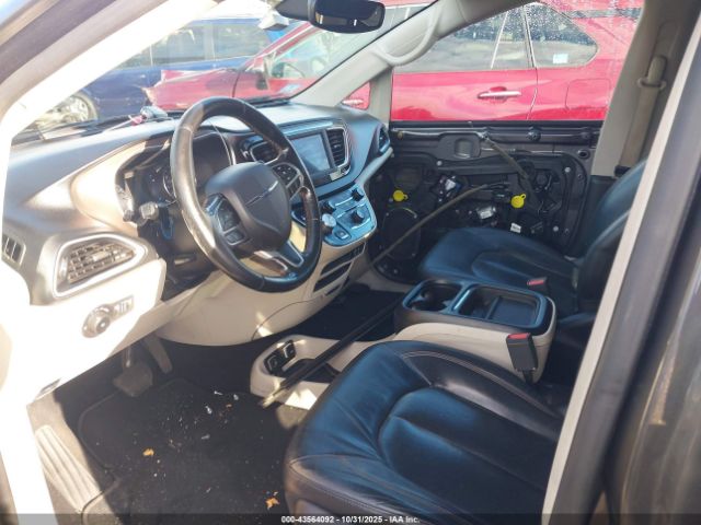 2019 CHRYSLER PACIFICA 2C4RC1BG1KR625112 Photo 4