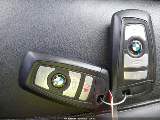 43564095 :رقم المزاد ، 5UXWX5C55CL720762 vin ، 2012 Bmw X3 Xdrive28i مزاد بيع