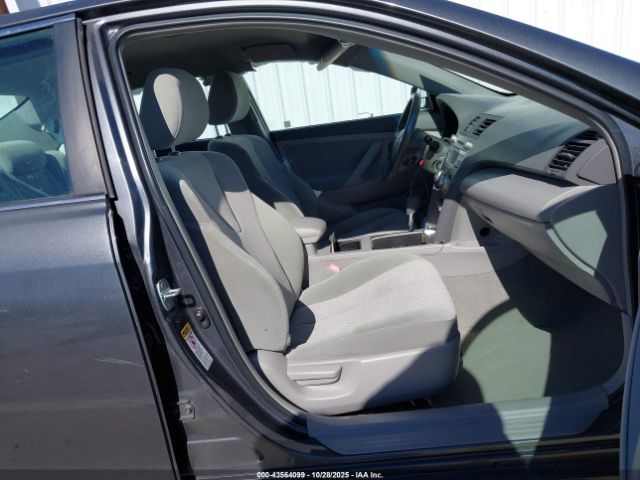 2011 TOYOTA CAMRY 4T1BF3EK0BU631941 Photo 4