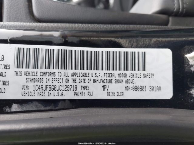 2018 JEEP GRAND CHEROKEE 1C4RJFBG8JC129718 Photo 8