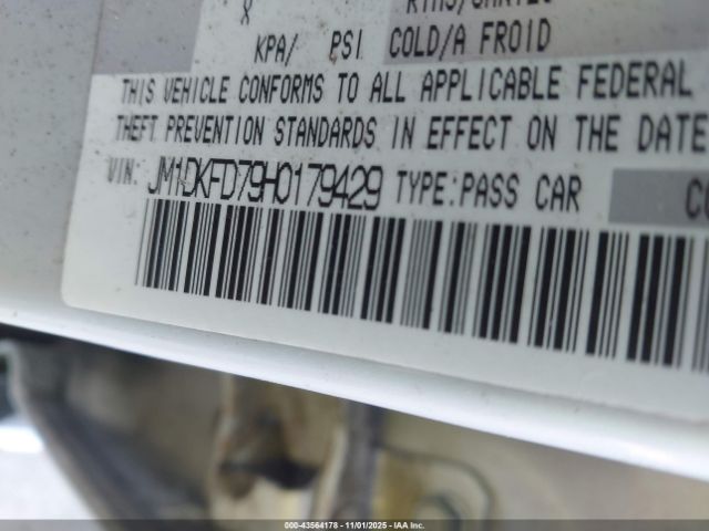 2017 MAZDA CX-3 JM1DKFD79H0179429 Photo 8