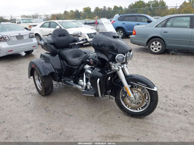 2022 HARLEY-DAVIDSON FLHTCUTG 1HD1MAF14NB858368