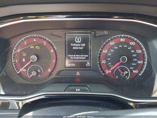 3VWN57BU5KM034593 Volkswagen Jetta 1.4t S