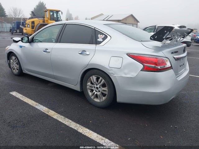 Nissan Altima 2.5 S 2015 1N4AL3AP8FN371840 Image 3