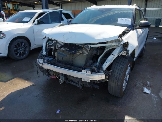 2023 FORD EXPLORER 1FMSK8FH5PGB24731 Photo 5
