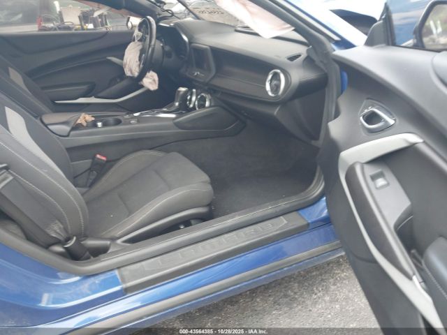 2021 CHEVROLET CAMARO 1G1FB1RX7M0124260 Photo 4