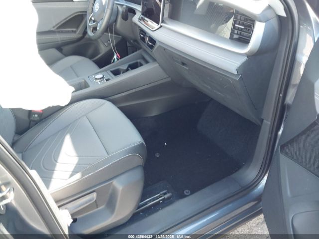 2025 VOLKSWAGEN TIGUAN 3VVFR7RM3SM037513 Photo 4