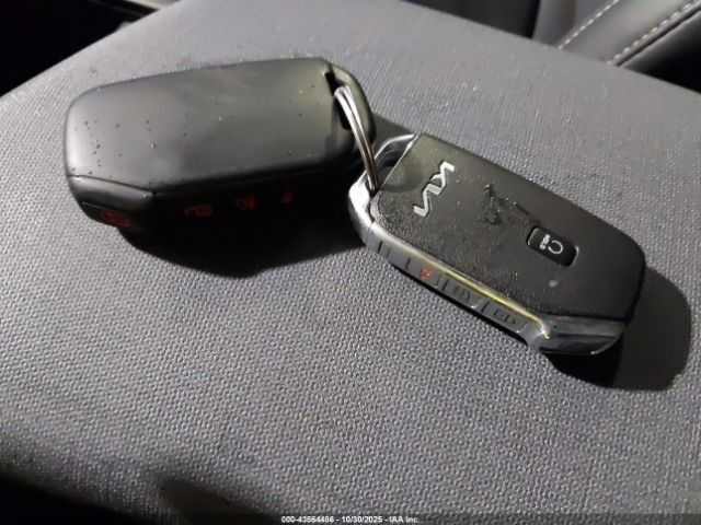 2022 KIA EV6 KNDC3DLC0N5048724 Photo 10