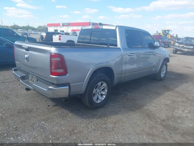 2021 RAM 1500 1C6RREJG0MN689429 Photo 3
