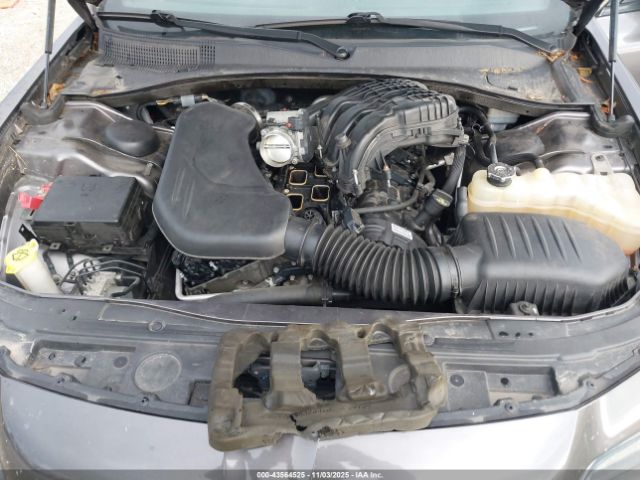 2015 CHRYSLER 300 2C3CCAGG7FH756995 Photo 9