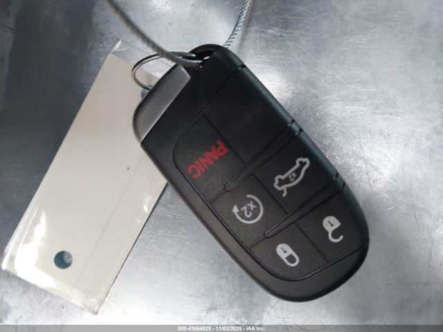 2015 CHRYSLER 300 2C3CCAGG7FH756995 Photo 10