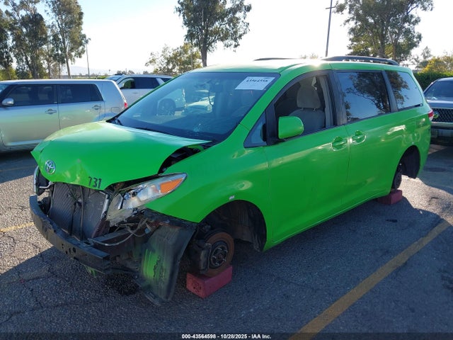 Toyota 2gr-fks 2014 5TDKK3DC3ES455549 Image 2