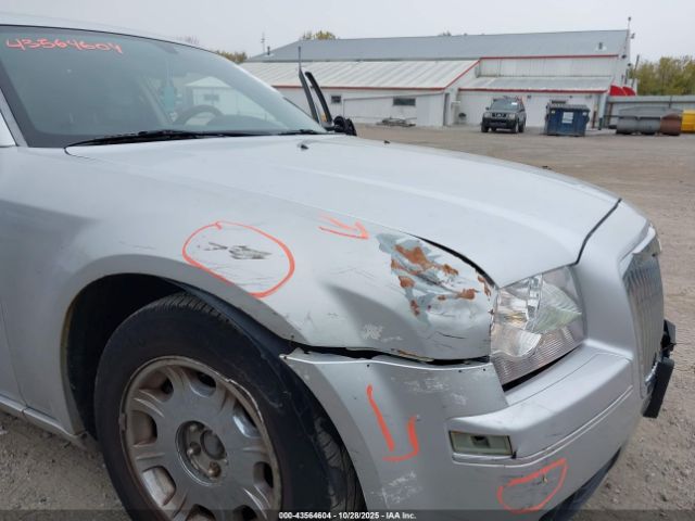 2005 CHRYSLER 300 2C3AA53G85H687890 Photo 5