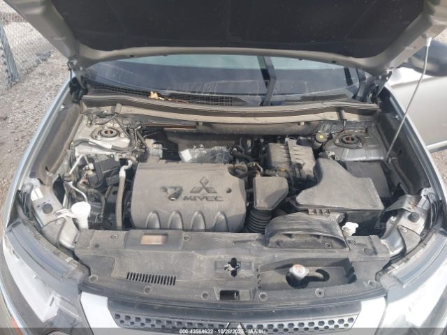 2019 MITSUBISHI OUTLANDER JA4AZ3A39KZ007607 Photo 9