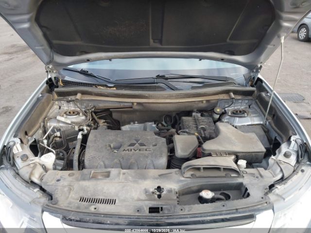 2016 MITSUBISHI OUTLANDER JA4AZ3A36GZ023903 Photo 9