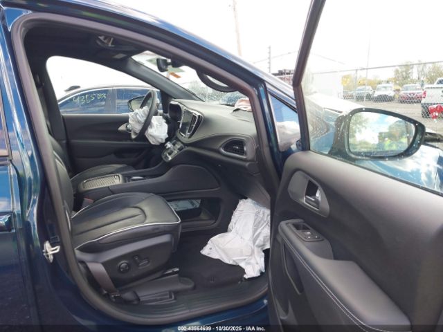 2023 CHRYSLER PACIFICA 2C4RC3GG5PR544867 Photo 4