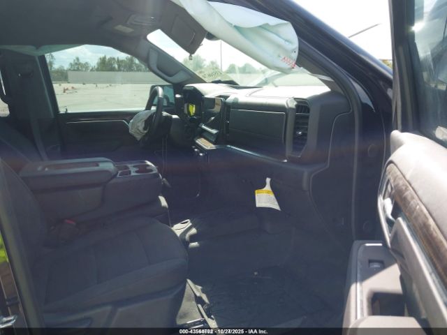 2025 CHEVROLET SILVERADO 1500 1GCPADEK8SZ160347 Photo 4