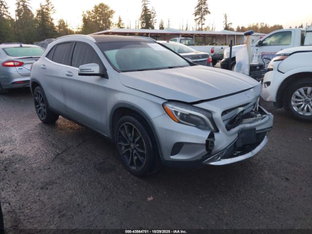 2015 MERCEDES-BENZ GLA 250 WDCTG4GBXFJ051235