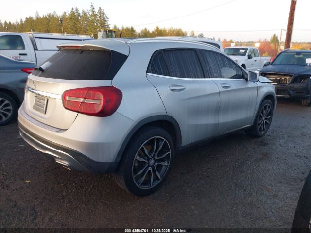 2015 MERCEDES-BENZ GLA 250 WDCTG4GBXFJ051235 Photo 3
