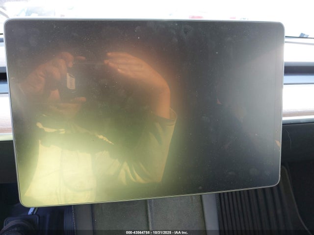 2021 TESLA MODEL Y 5YJYGAEE7MF270780 Photo 6