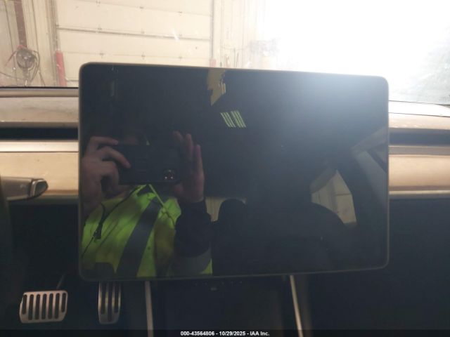 2018 TESLA MODEL 3 5YJ3E1EB8JF054521 Photo 6