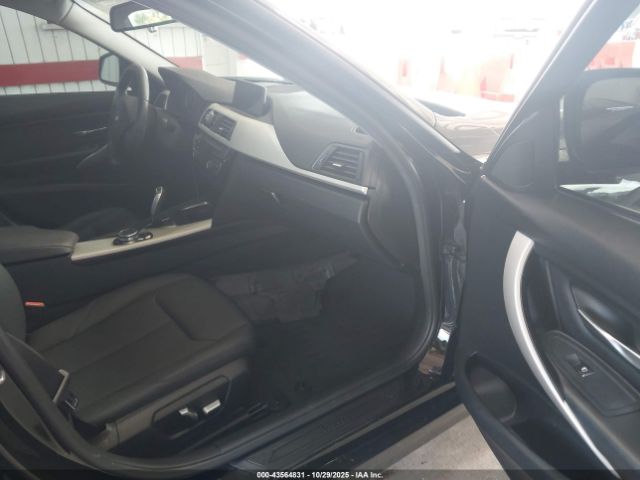 2016 BMW 320I WBA8E1G58GNT37652 Photo 4