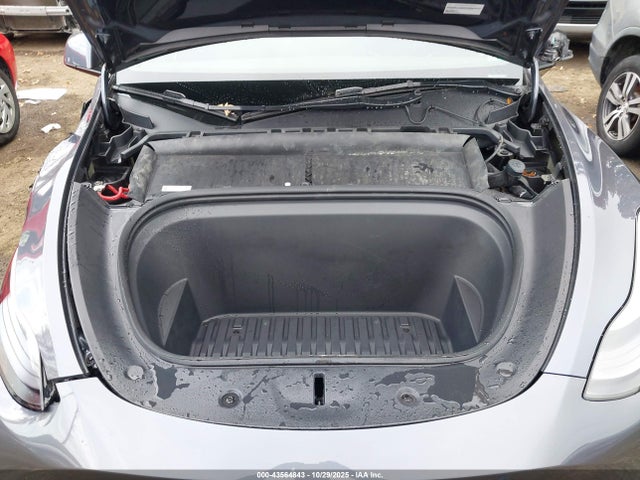 2023 TESLA MODEL Y 7SAYGDEE8PA176641 Photo 9