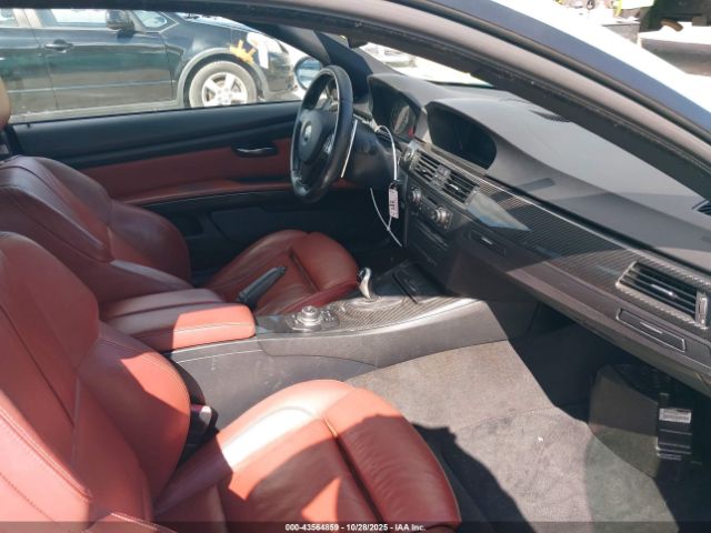 2011 BMW M3 WBSKG9C59BE645809 Photo 4