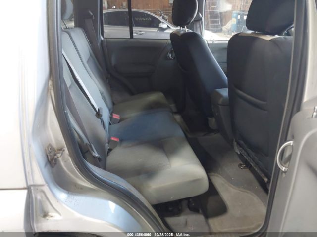 2005 JEEP LIBERTY 1J4GL58K85W695397 Photo 7