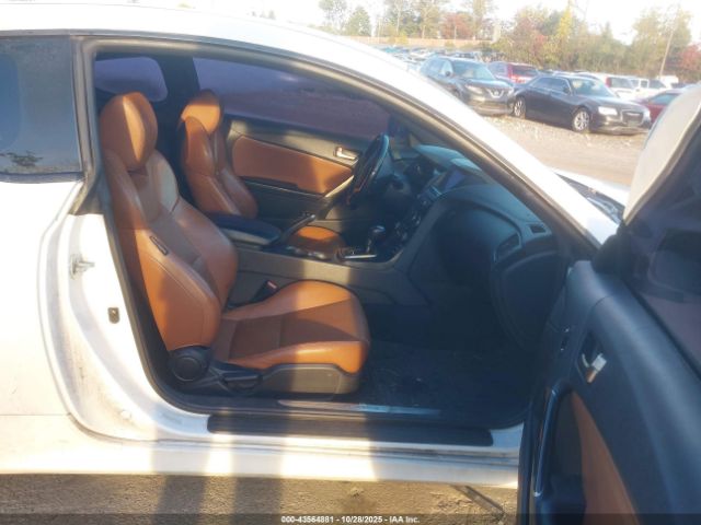 2013 HYUNDAI GENESIS KMHHU6KJXDU105770 Photo 4