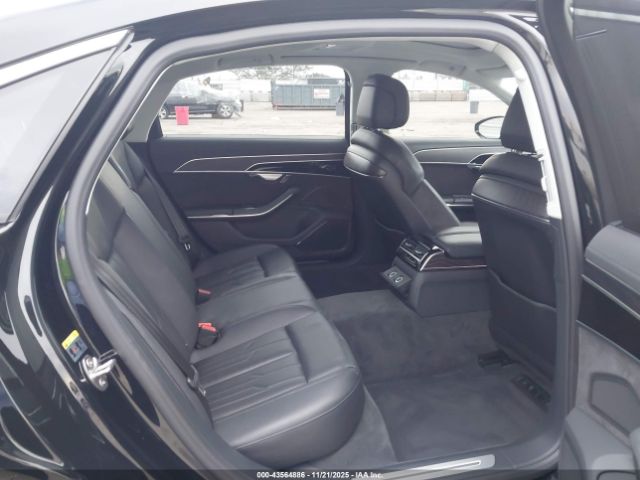 2019 AUDI A8 L WAU8DAF80KN002814 Photo 7