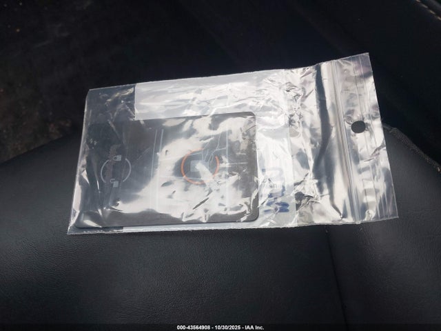 2023 TESLA MODEL 3 5YJ3E1EA2PF598433 Photo 10