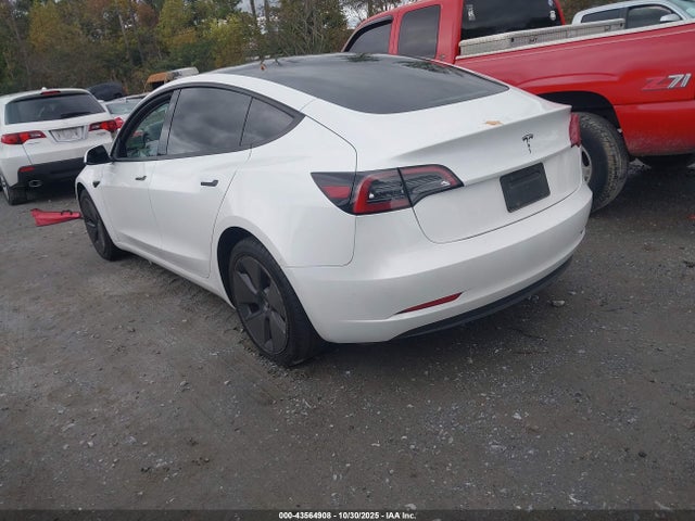 2023 TESLA MODEL 3 5YJ3E1EA2PF598433 Photo 2