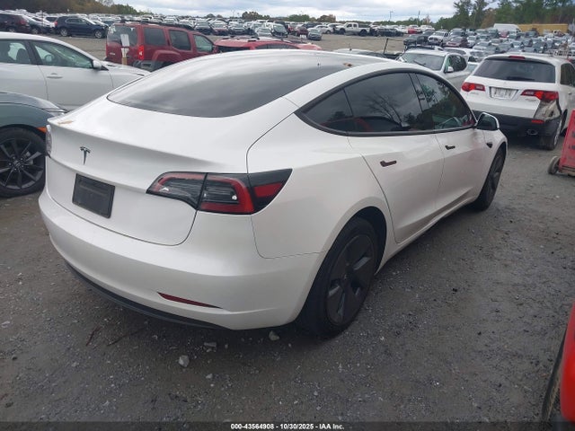 2023 TESLA MODEL 3 5YJ3E1EA2PF598433 Photo 3