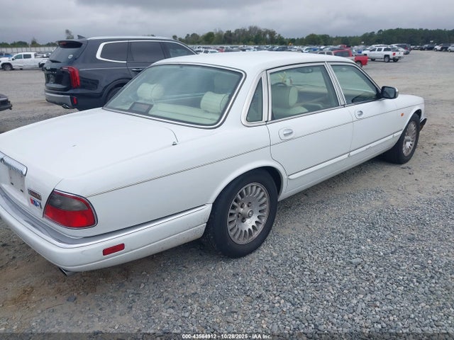 1996 JAGUAR VANDENPLAS SAJKX6242TC777128 Photo 3