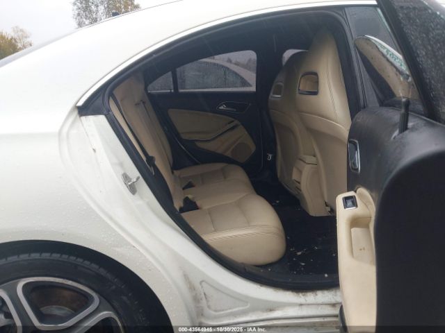 2014 MERCEDES-BENZ CLA 250 WDDSJ4GB7EN139255 Photo 7