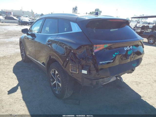 2023 KIA SPORTAGE HYBRID KNDPVCAG2P7104052 Photo 2