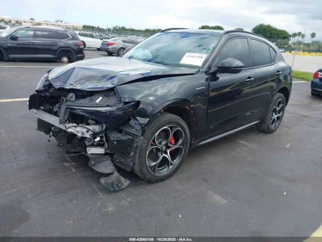 2024 ALFA ROMEO STELVIO ZASPAKBN4R7D70881 Photo 1