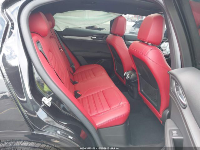 2024 ALFA ROMEO STELVIO ZASPAKBN4R7D70881 Photo 7
