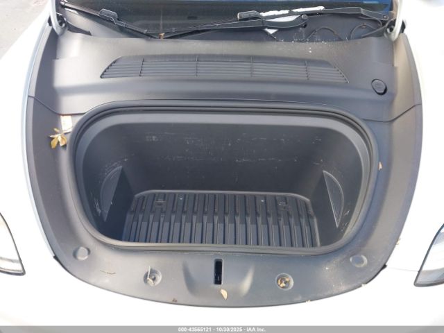 2020 TESLA MODEL Y 5YJYGDEE7LF056212 Photo 9