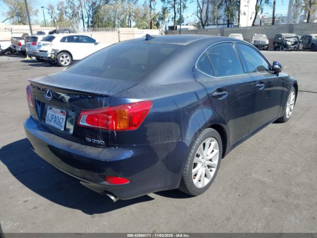 2009 LEXUS IS 250 JTHBK262392092857 Photo 3