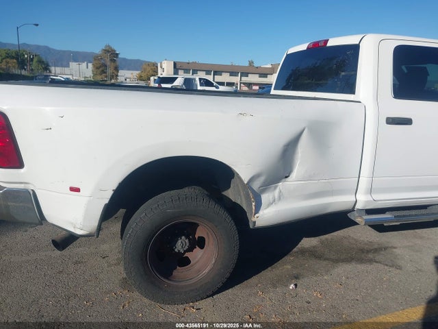 2016 Ram 3500 Tradesman მანქანა იყიდება აუქციონზე, vin: 3C63RPGL2GG349198, აუქციონის ნომერი: 43565191