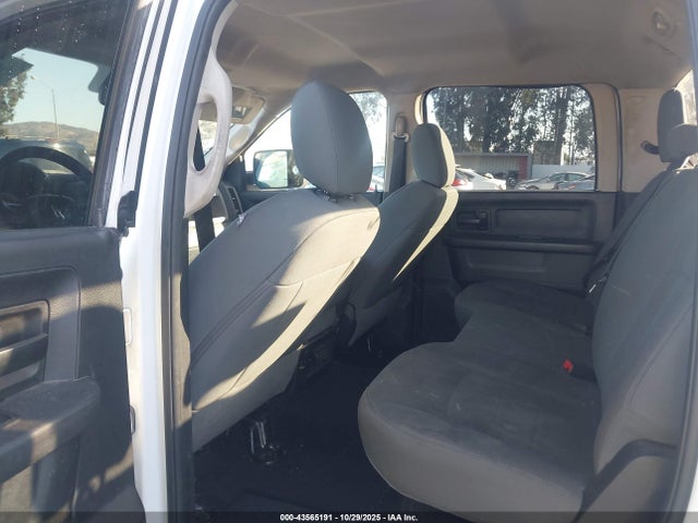 2016 Ram 3500 Tradesman მანქანა იყიდება აუქციონზე, vin: 3C63RPGL2GG349198, აუქციონის ნომერი: 43565191