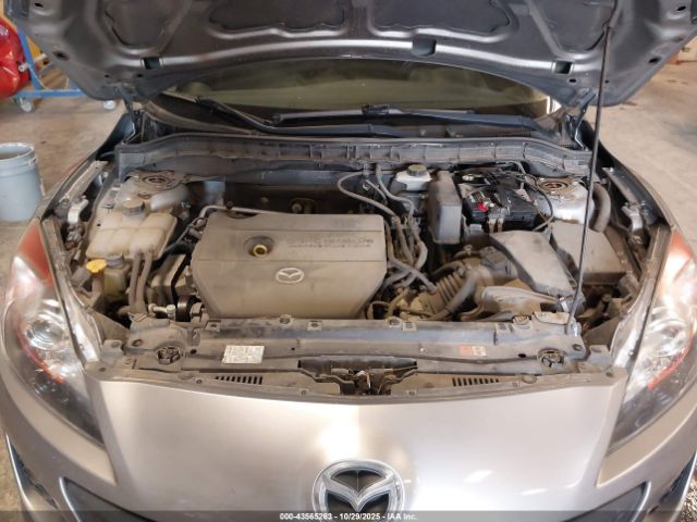 2012 MAZDA MAZDA3 JM1BL1UF3C1504433 Photo 9