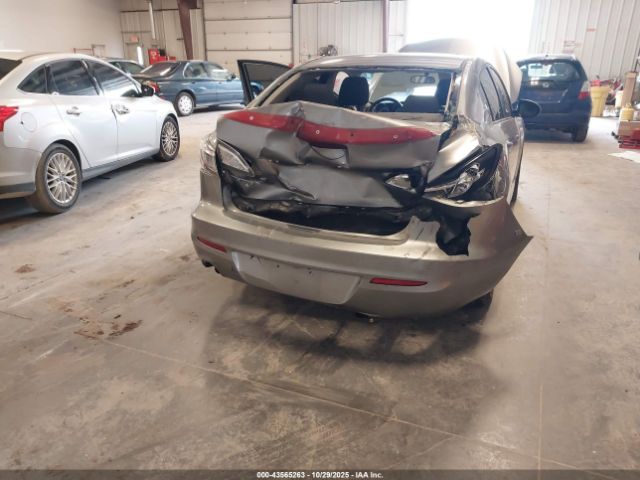 2012 MAZDA MAZDA3 JM1BL1UF3C1504433 Photo 5
