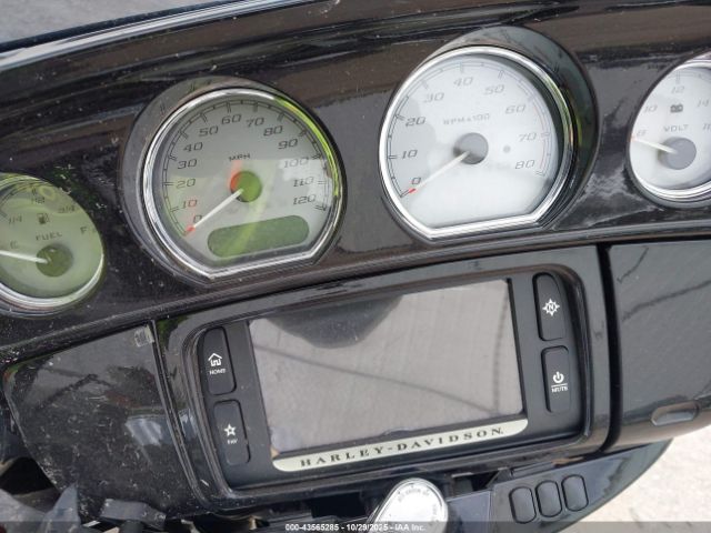 2017 HARLEY-DAVIDSON FLHXS 1HD1KRC13HB642704 Photo 6